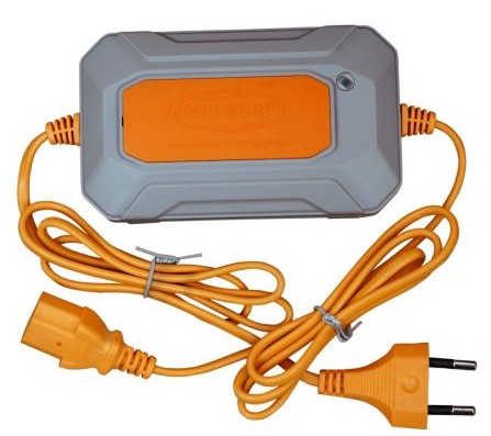 Double Bull Battery Operated Sprayer & Car Washer